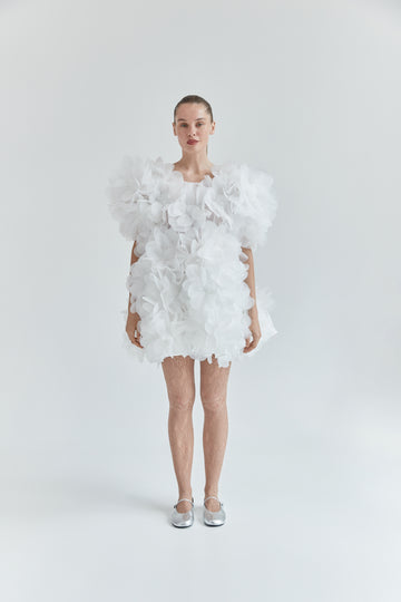 Peony Sweet Dress in milk white